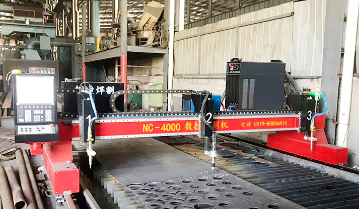 Maintenance of CNC cutting machine